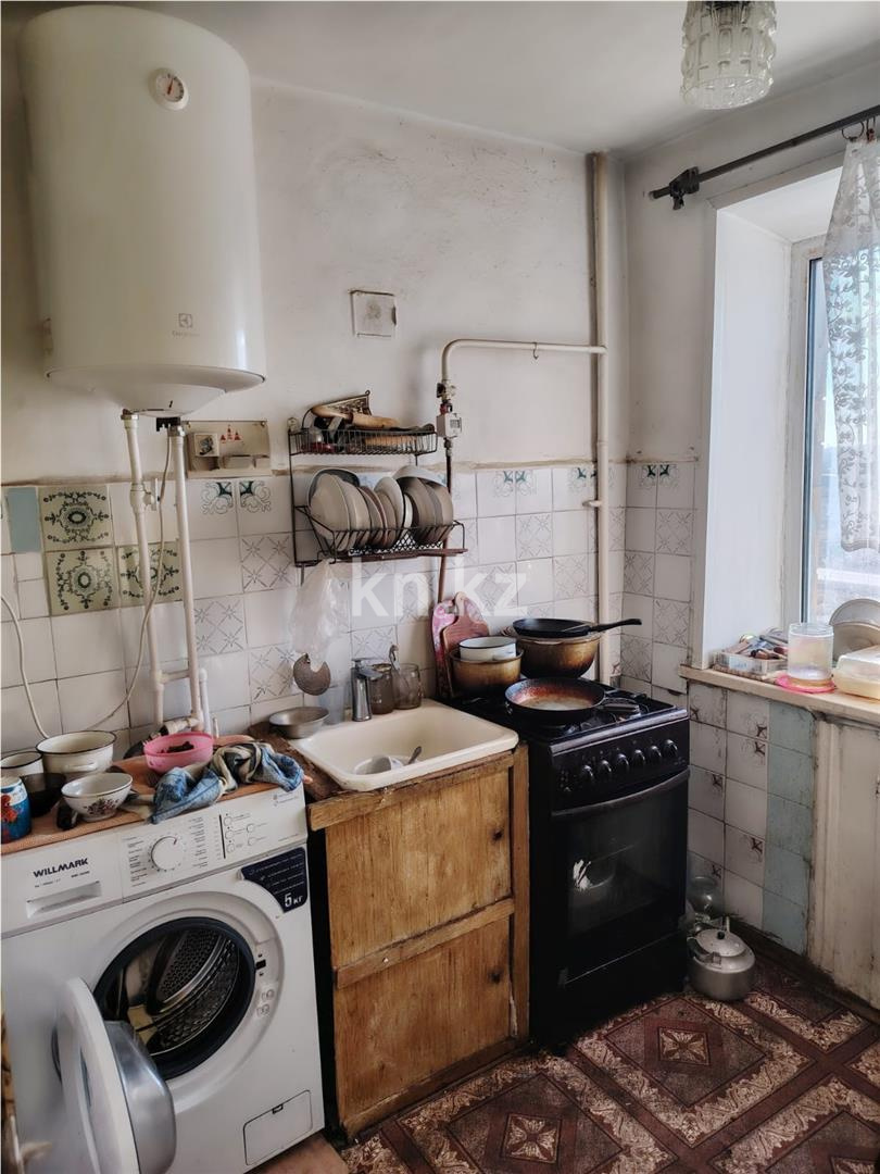 Продажа 4-комнатной квартиры, 61 м², мкр-н 21 - Продажа квартир в Караганде фото 14 из 18