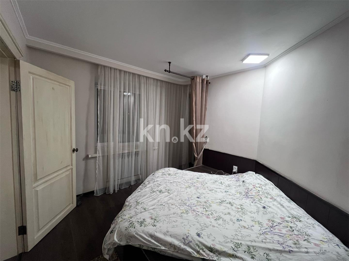 Продажа 3-комнатной квартиры, 68 м², пр. Шахтеров, дом  31 в Караганде - фото 9