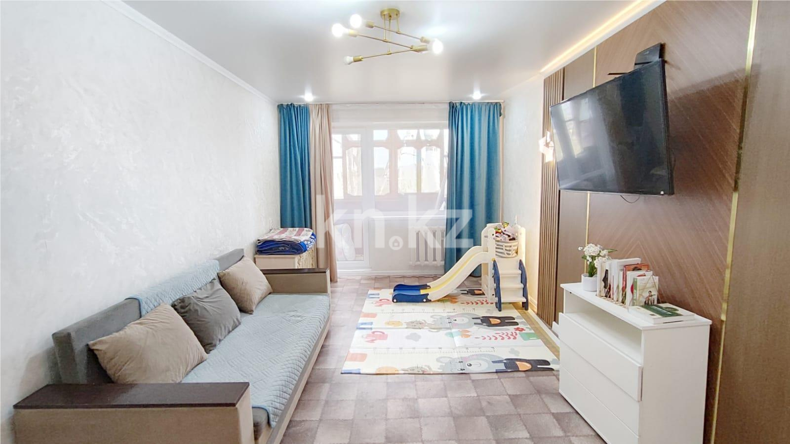 Продажа 2-комнатной квартиры, 45 м², мкр-н 14 - Продажа квартир в Караганде фото 1 из 11