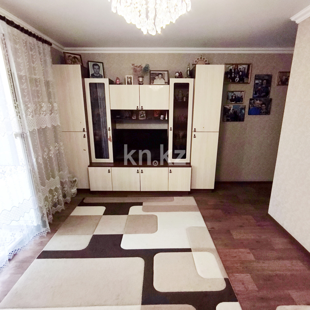 Продажа 4-комнатной квартиры, 74.6 м², ул. Гоголя, дом  51/1 - Продажа  четырехкомнатных квартир в Караганде фото 3 из 22