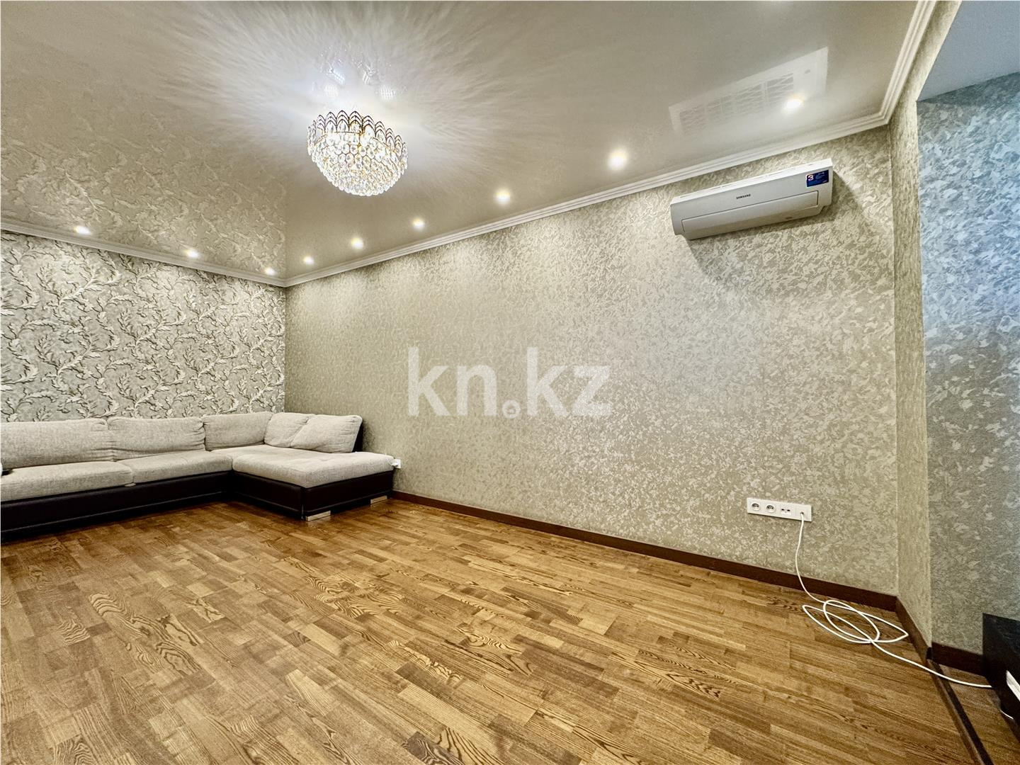 Продажа 4-комнатной квартиры, 93 м², ул. Аманжолова, дом  71 - Продажа  четырехкомнатных квартир в Караганде фото 3 из 35