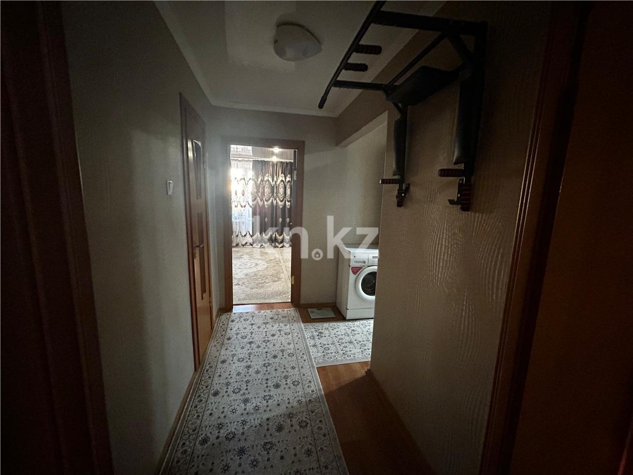 Продажа 3-комнатной квартиры, 67 м², ул. Амангельды - Продажа  трехкомнатных квартир в Темиртау фото 1 из 16