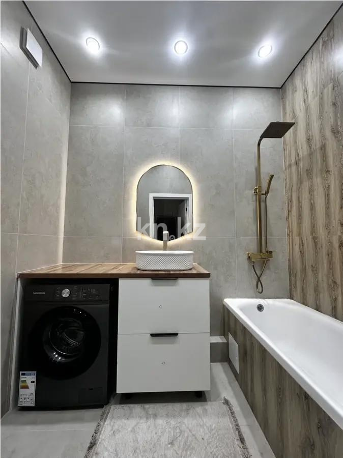 Продажа 2-комнатной квартиры, 41 м², пр. Райымбека, дом  348/1 в Алматы - фото 3