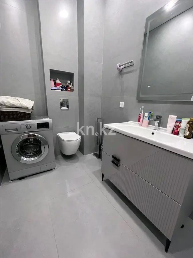 Продажа 2-комнатной квартиры, 47 м², ул. Жандосова, дом  108/1 в Алматы - фото 5