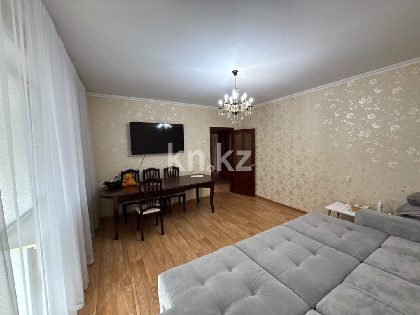 Продажа 4-комнатной квартиры, 82 м² в Караганде