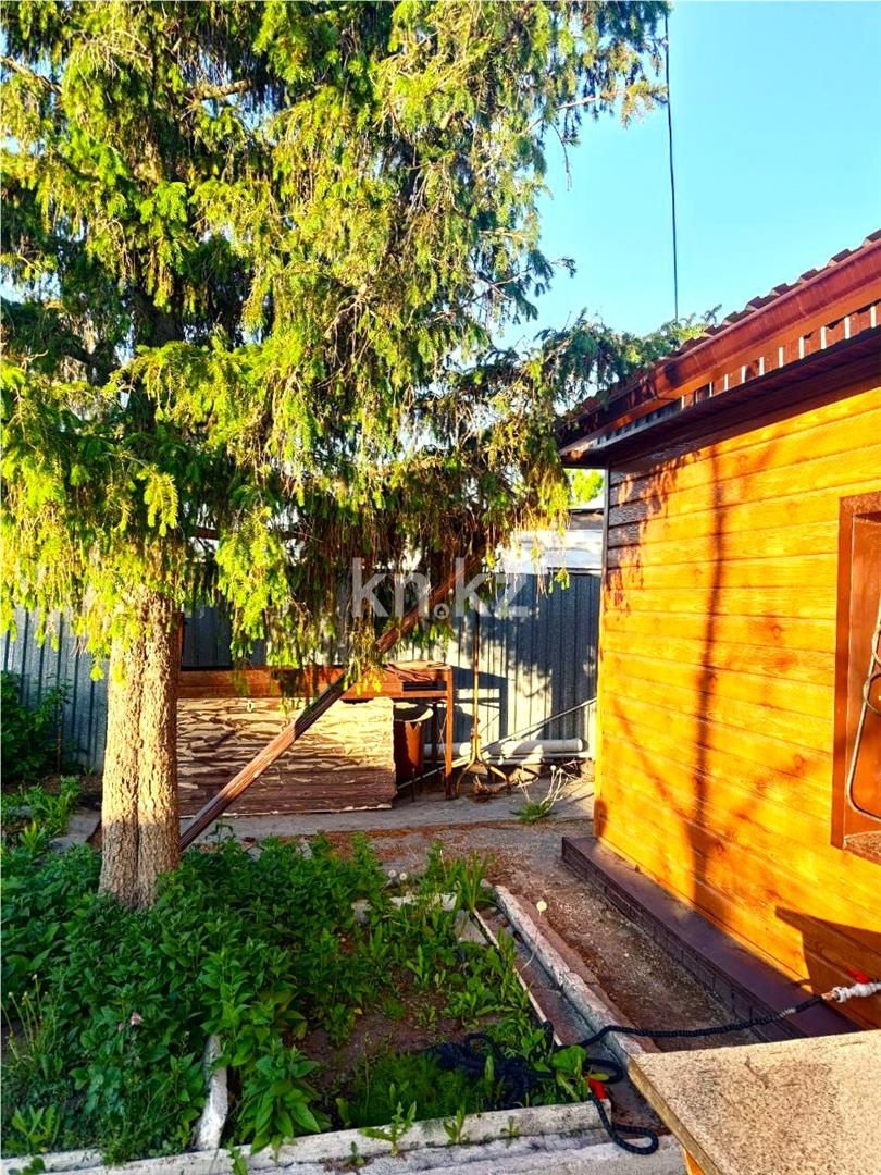 Продажа 3-комнатного дома, 70 м², ул. Учительская - Продажа домов, коттеджей в Караганде с фото фото 16 из 19