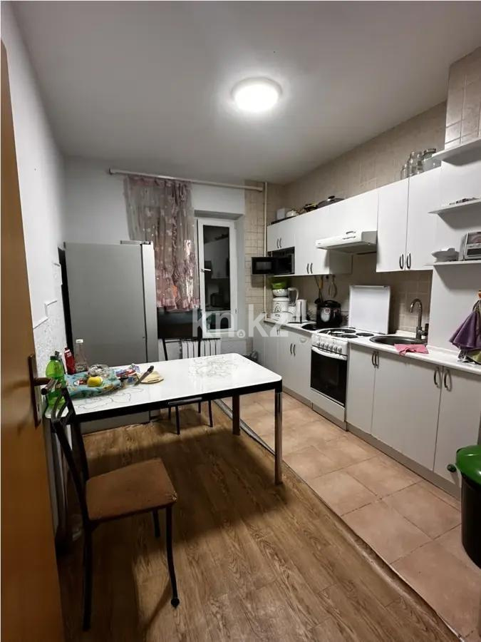 Продажа 2-комнатной квартиры, 56 м², мкр-н Аксай-2, дом  36 в Алматы - фото 3