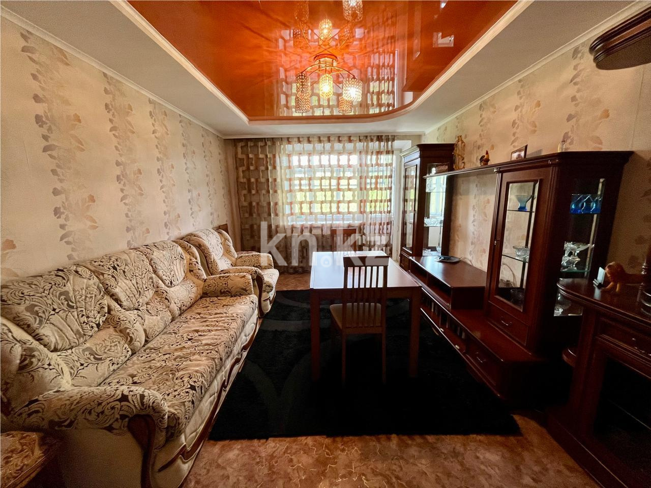 Продажа 3-комнатной квартиры, 61 м², ул. Маметовой - Продажа квартир в Караганде фото 1 из 13