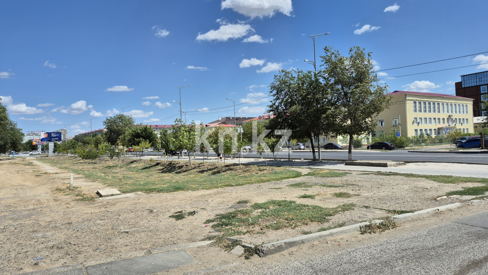 Продажа 2-комнатной квартиры, 44 м², ул. Адмирала Льва Владимирского, дом  14 - Продажа квартир в Атырау фото 2 из 15