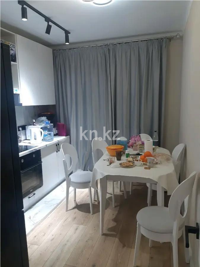 Продажа 3-комнатной квартиры, 70 м², пр. Райымбека, дом  259 в Алматы