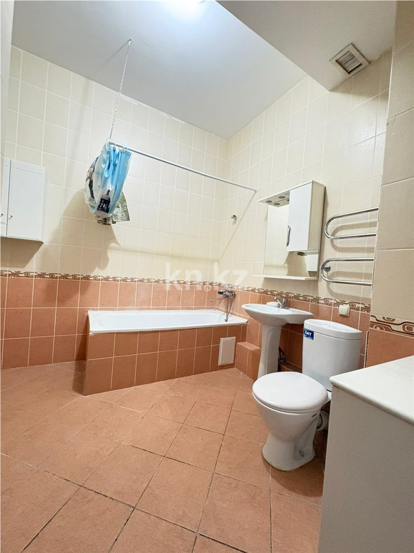 Продажа 3-комнатной квартиры, 132.7 м² в Астане - фото 14