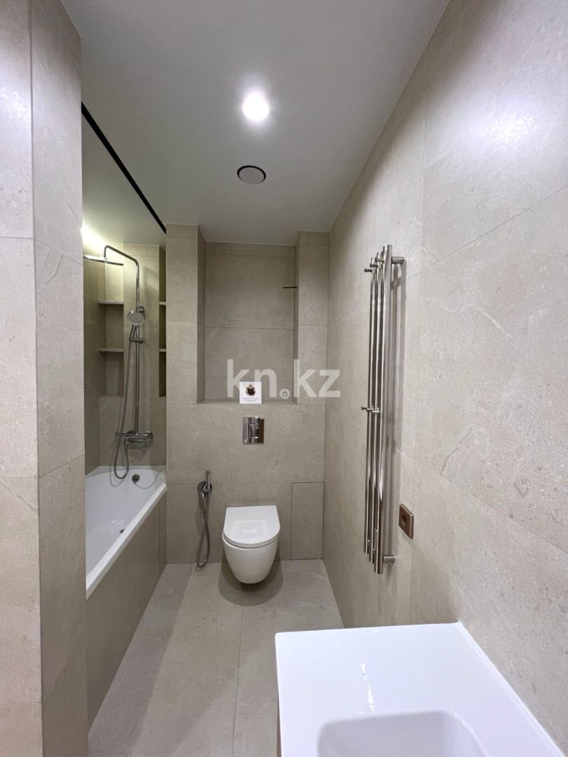 Продажа 3-комнатной квартиры, 75.3 м² в Алматы - фото 21