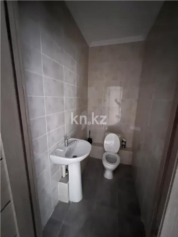 Продажа 4-комнатной квартиры, 95 м² в Астане - фото 4