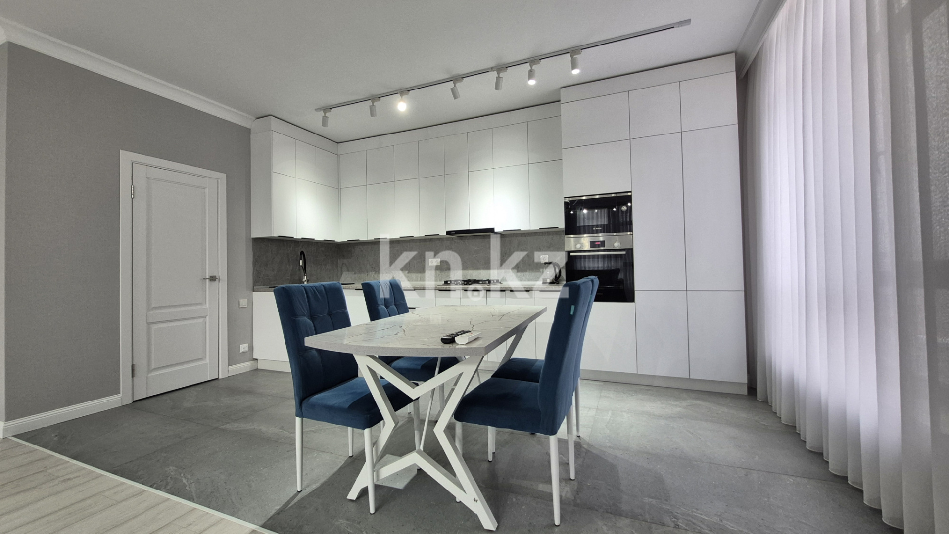 Аренда 3-комнатной квартиры, 134 м² - Аренда трехкомнатных квартир помесячно в Атырау фото 11 из 38