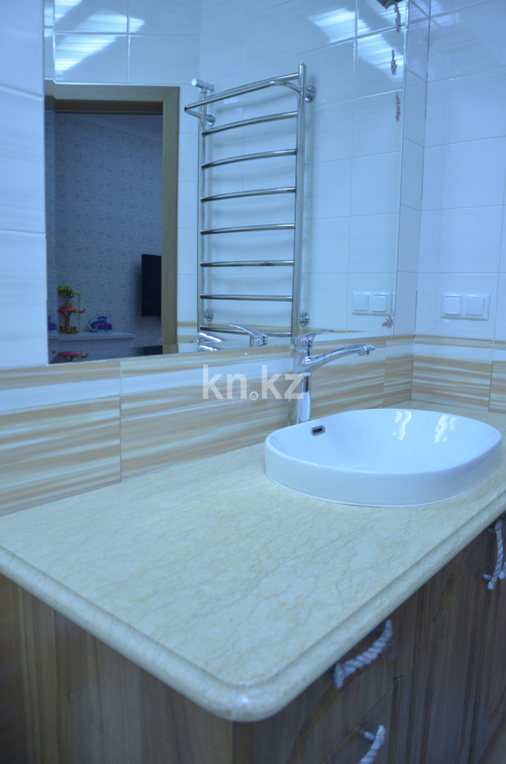 Продажа 7-комнатного дома, 380 м² - Продажа домов, коттеджей в Алматы фото 22 из 40