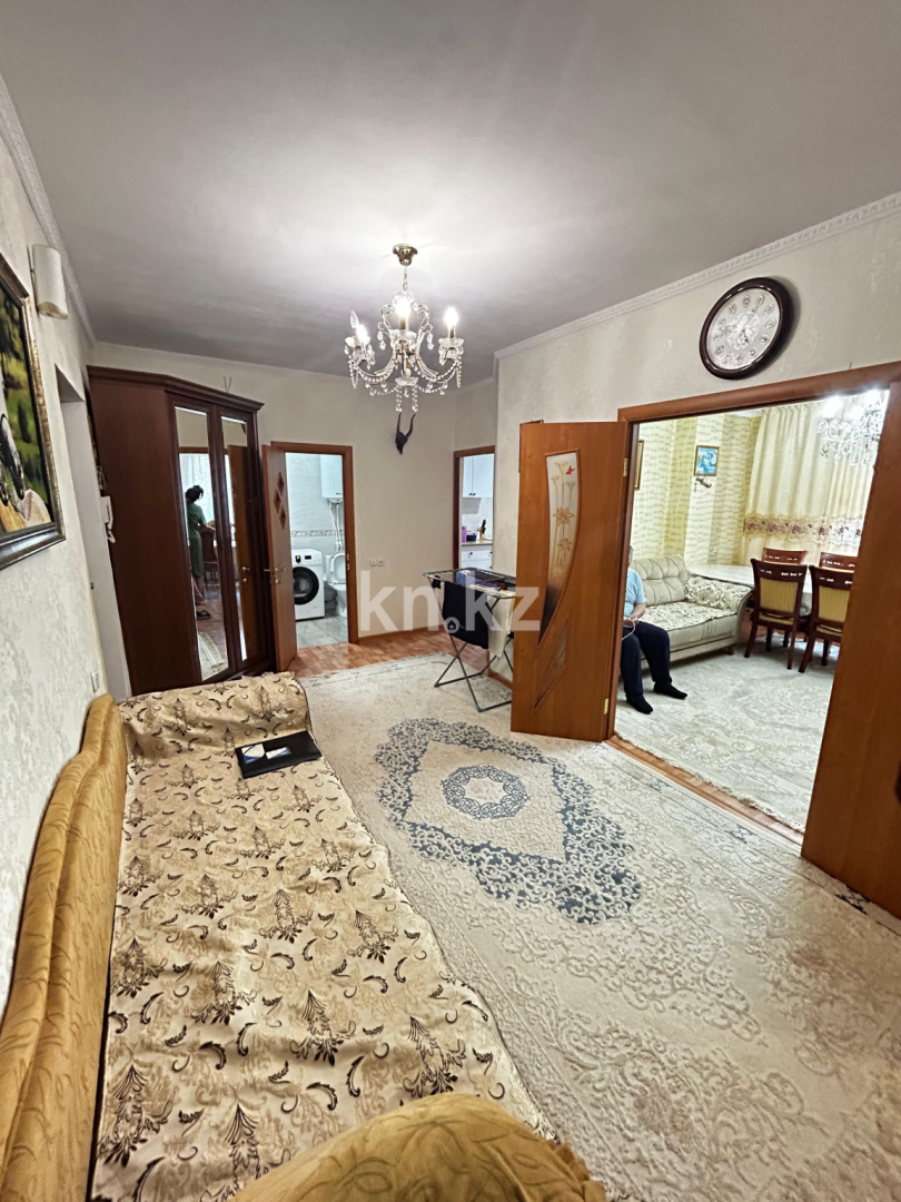 Продажа 2-комнатной квартиры, 68 м², пр. Шахтеров, дом  31а - Продажа  двухкомнатных квартир в Караганде фото 3 из 10