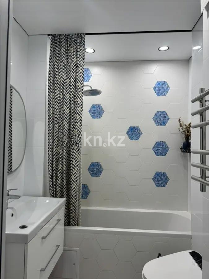 Продажа 2-комнатной квартиры, 70 м² в Алматы - фото 4