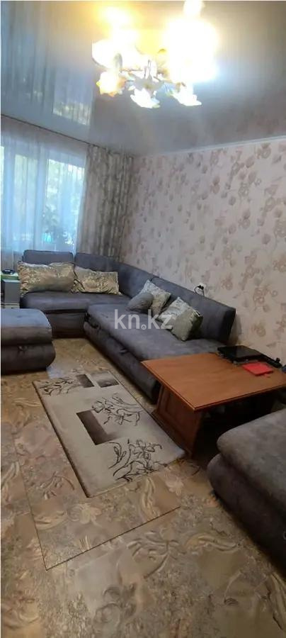 Продажа 3-комнатной квартиры, 64 м², ул. 70 квартал, дом  9 - Продажа квартир в Темиртау без посредников фото 1 из 5