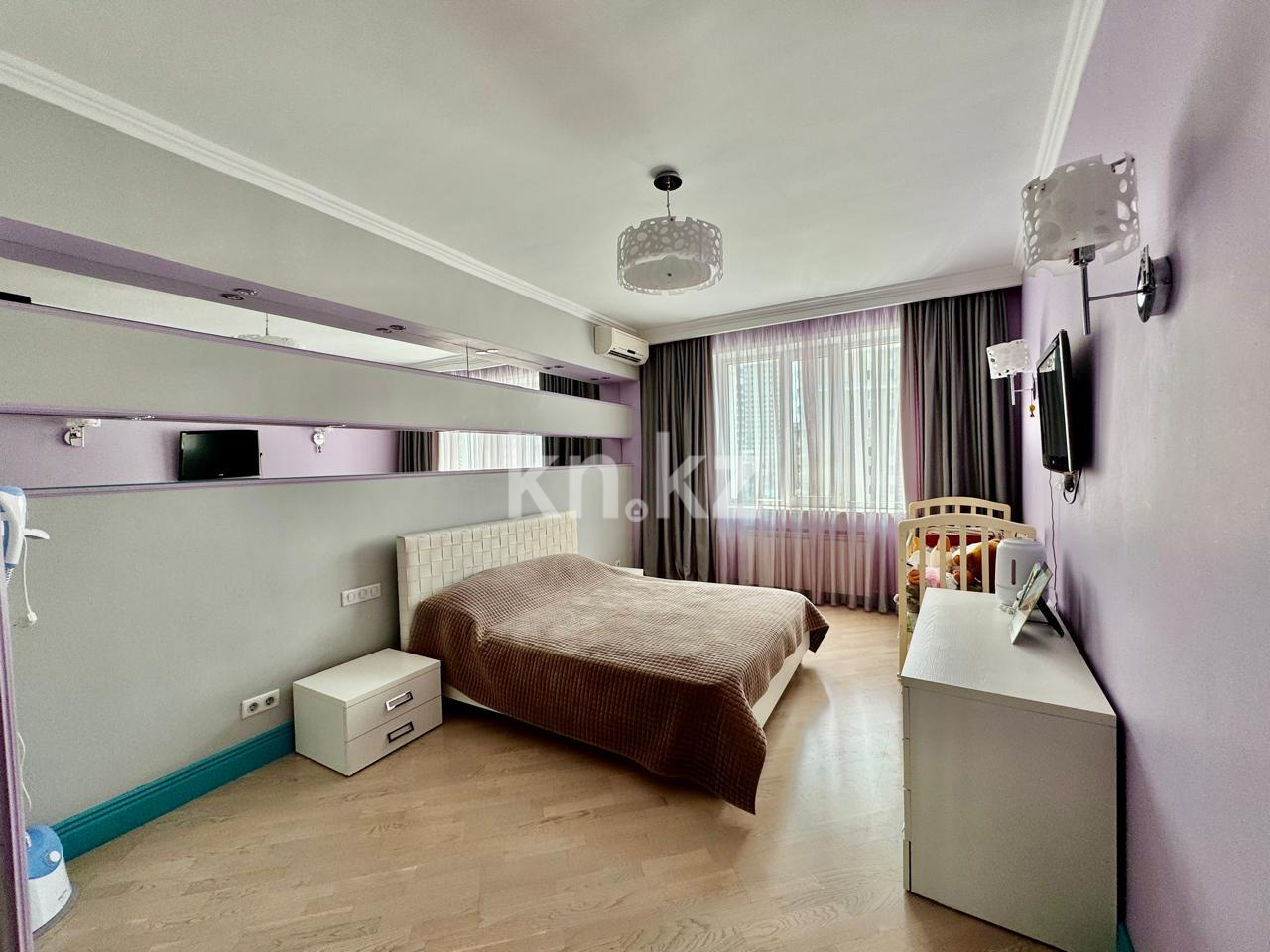 Продажа 3-комнатной квартиры, 190 м², ул. Достык, дом  13 - ул. Кенесары в Астане - фото 25