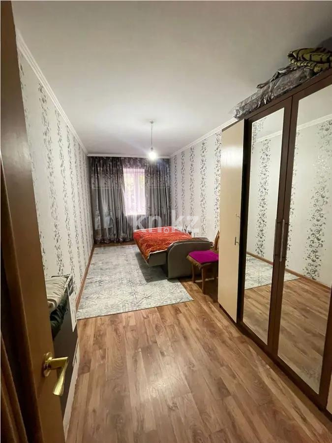 Продажа 3-комнатной квартиры, 58 м², мкр-н 21, дом  22 в Караганде - фото 3