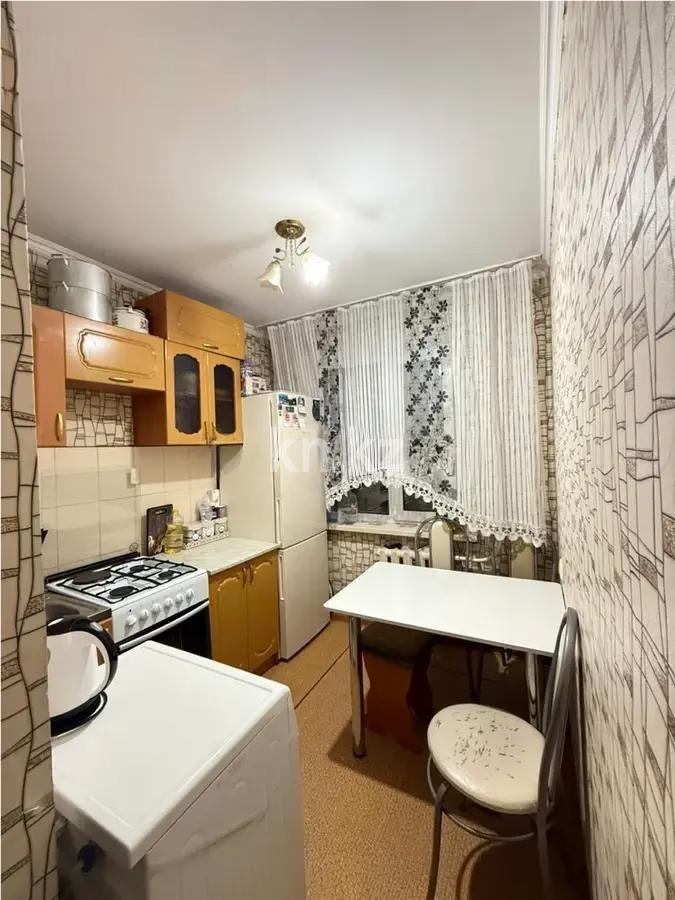 Продажа 2-комнатной квартиры, 44 м², мкр. Восток-1, дом  10 в Караганде - фото 3