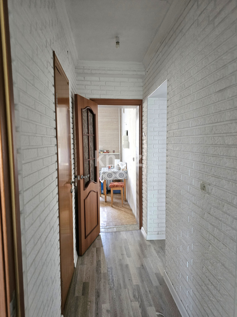 Продажа 2-комнатной квартиры, 46.4 м², ул. Локомотивная, дом  157 в Караганде - фото 2