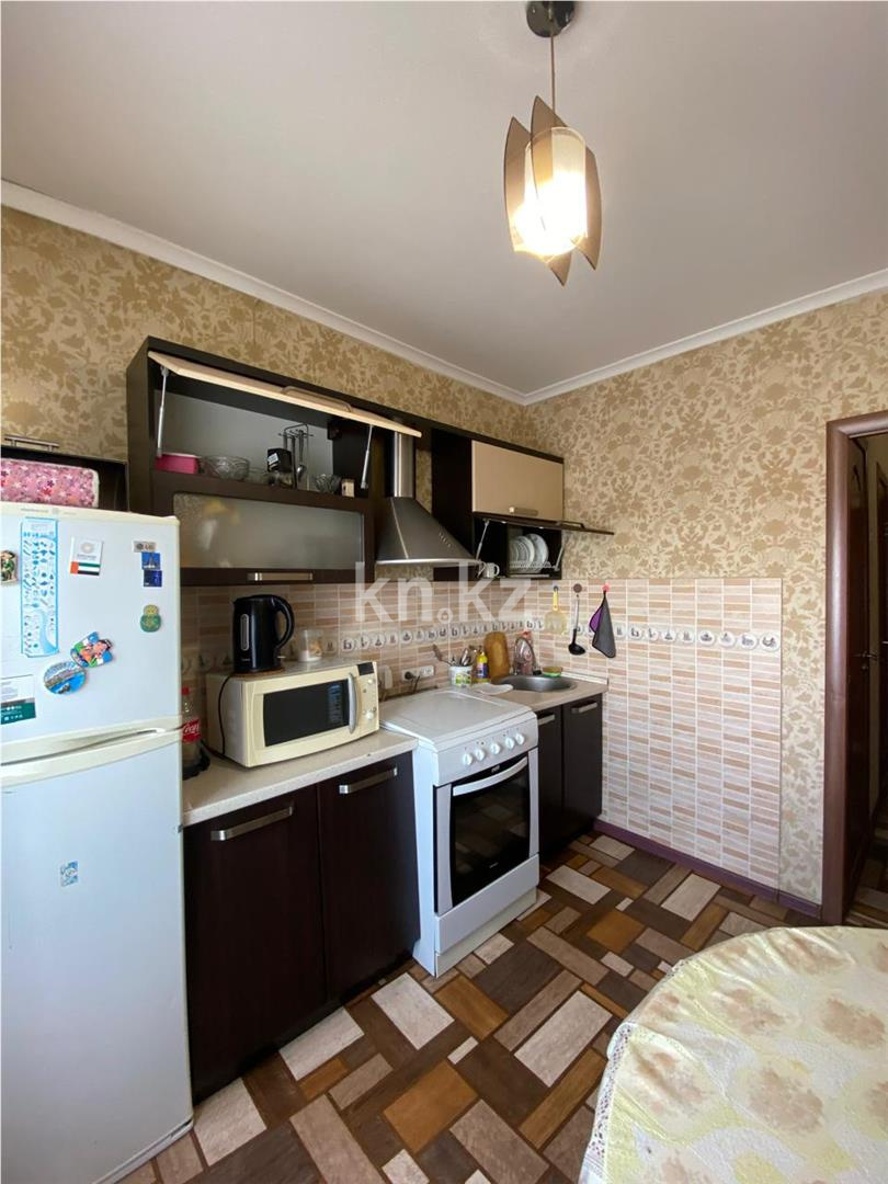 Продажа 2-комнатной квартиры, 55 м², мкр-н Гульдер-1 - Продажа квартир в Караганде фото 8 из 14