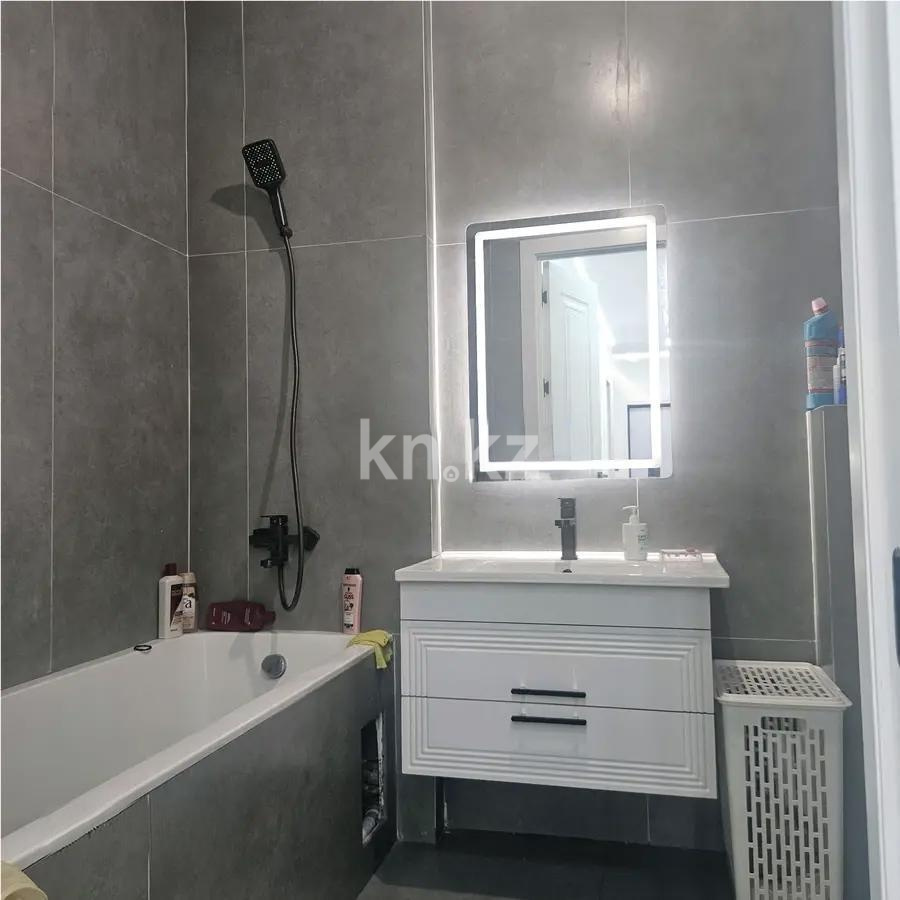 Продажа 4-комнатной квартиры, 117 м², ул. Молдагалиева, дом  3 - Продажа квартир в Казахстане фото 5 из 7