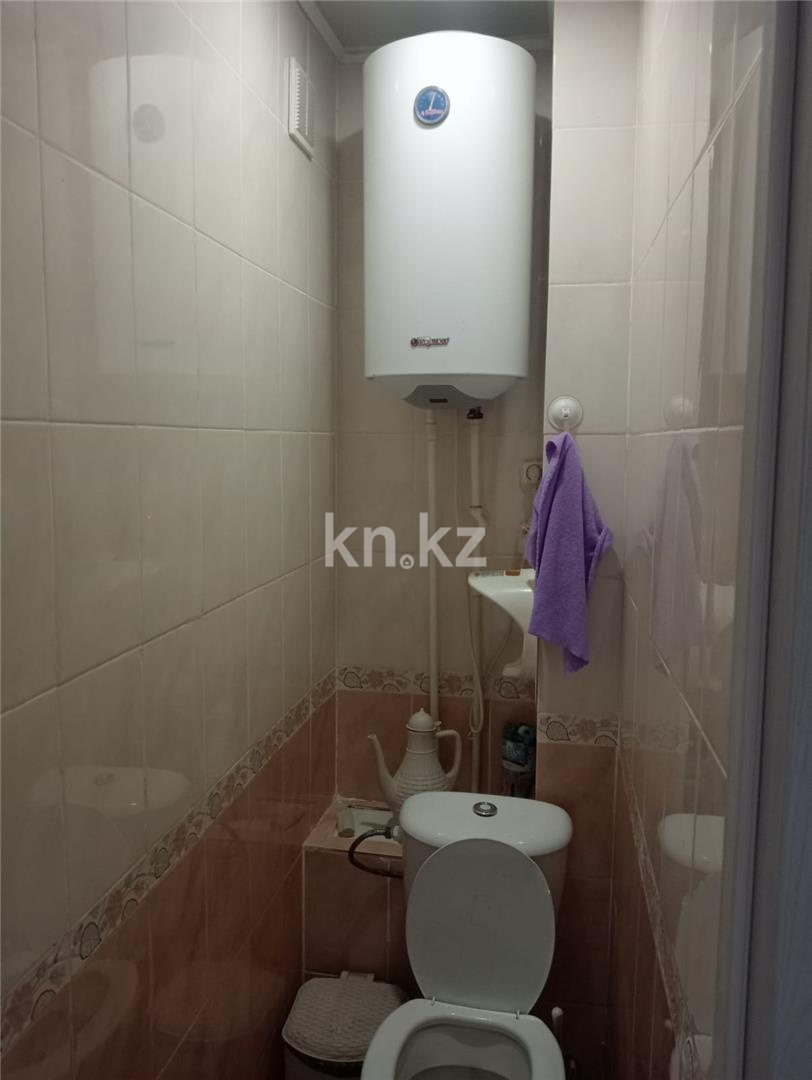 Продажа 3-комнатной квартиры, 48 м², мкр-н 2, дом  11 - Продажа квартир в Абае фото 7 из 8