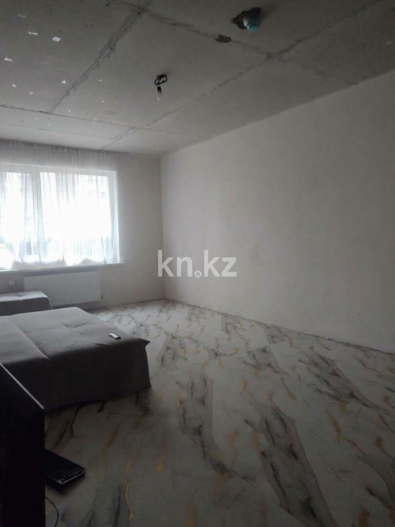 Аренда 3-комнатной квартиры, 100 м² в Алматы