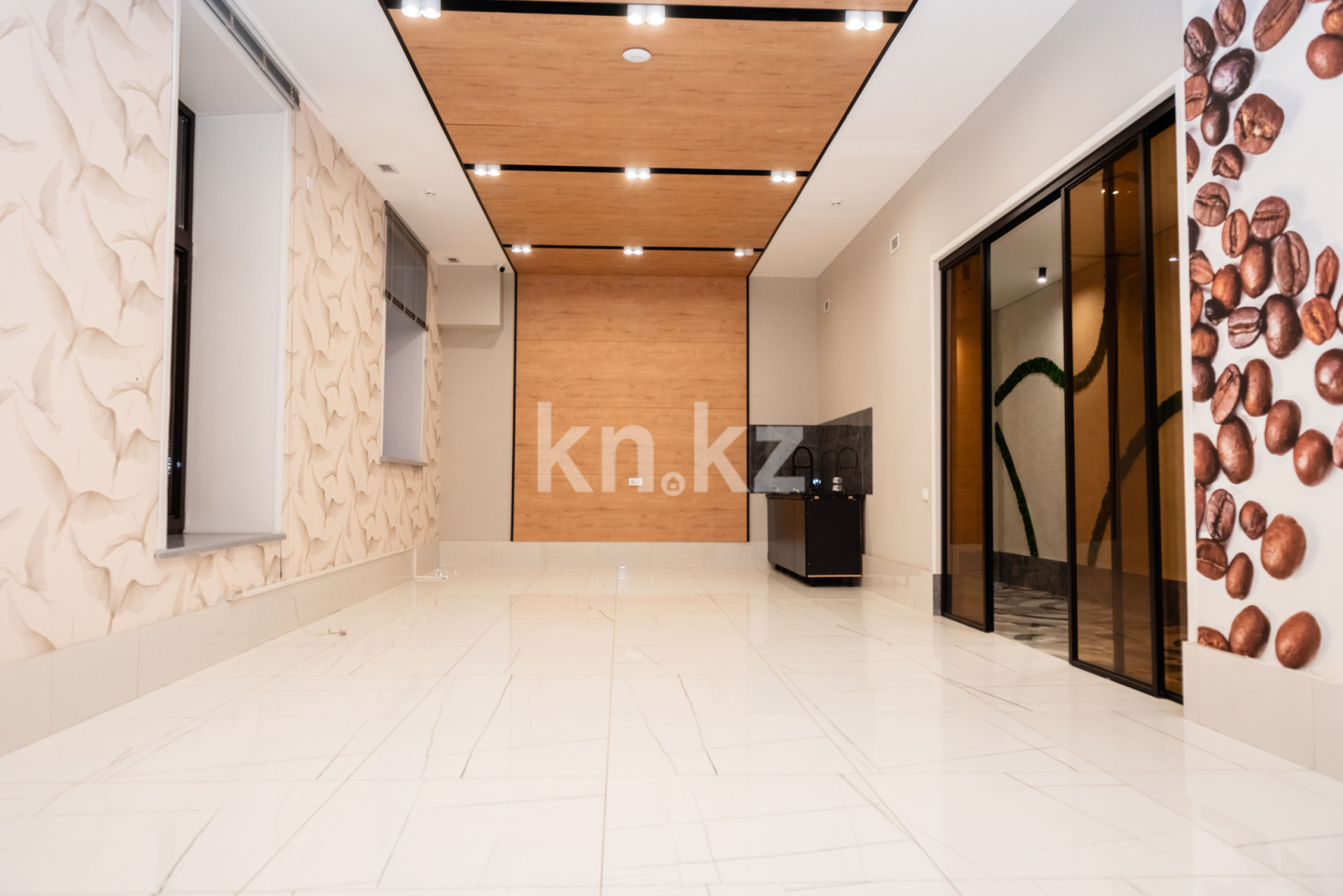 Продажа , 300 м², ул. Муканова, дом  53 - Продажа офисных и торговых помещений в Караганде фото 12 из 34