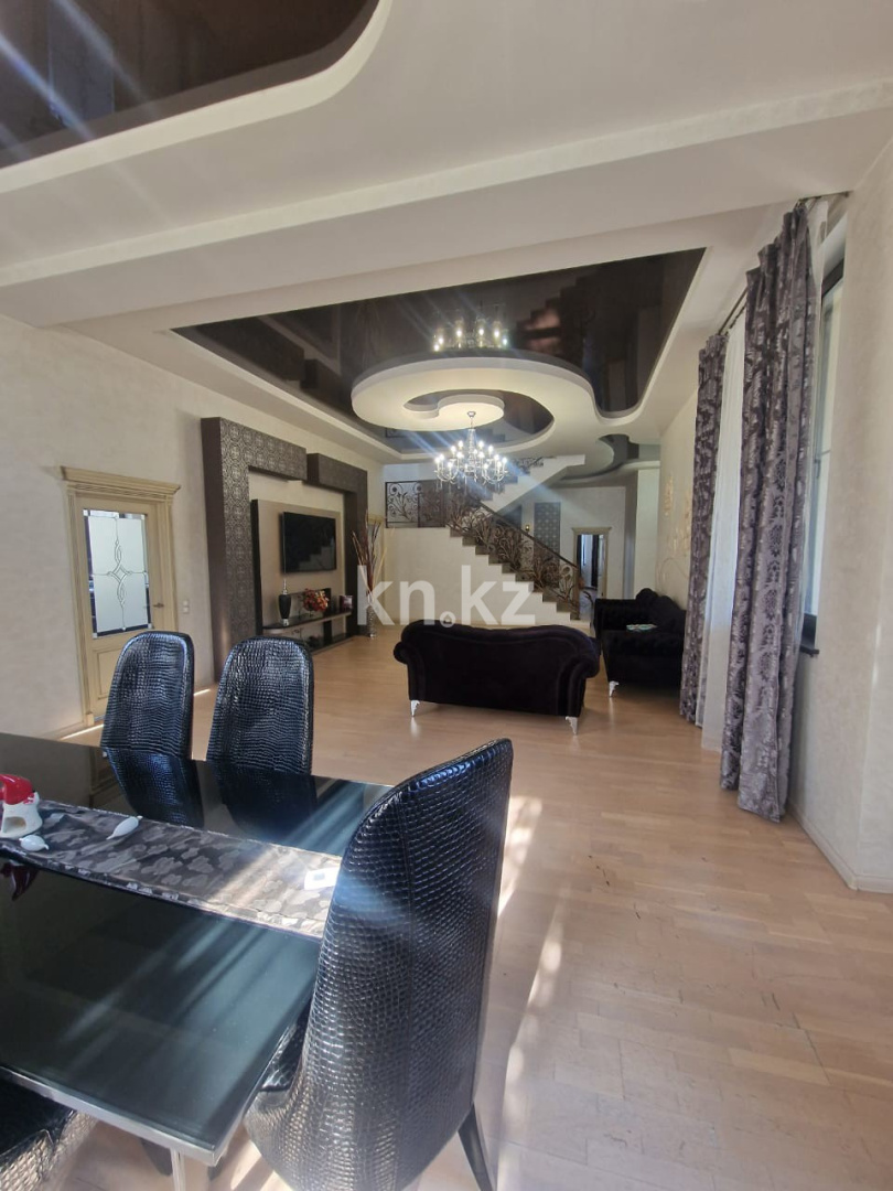 Продажа 7-комнатного дома, 680 м² - Продажа домов, коттеджей в Алматы фото 14 из 34