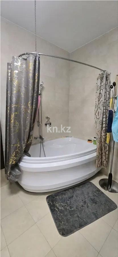 Продажа 3-комнатной квартиры, 132 м², ул. Масанчи, дом  98б в Алматы - фото 5