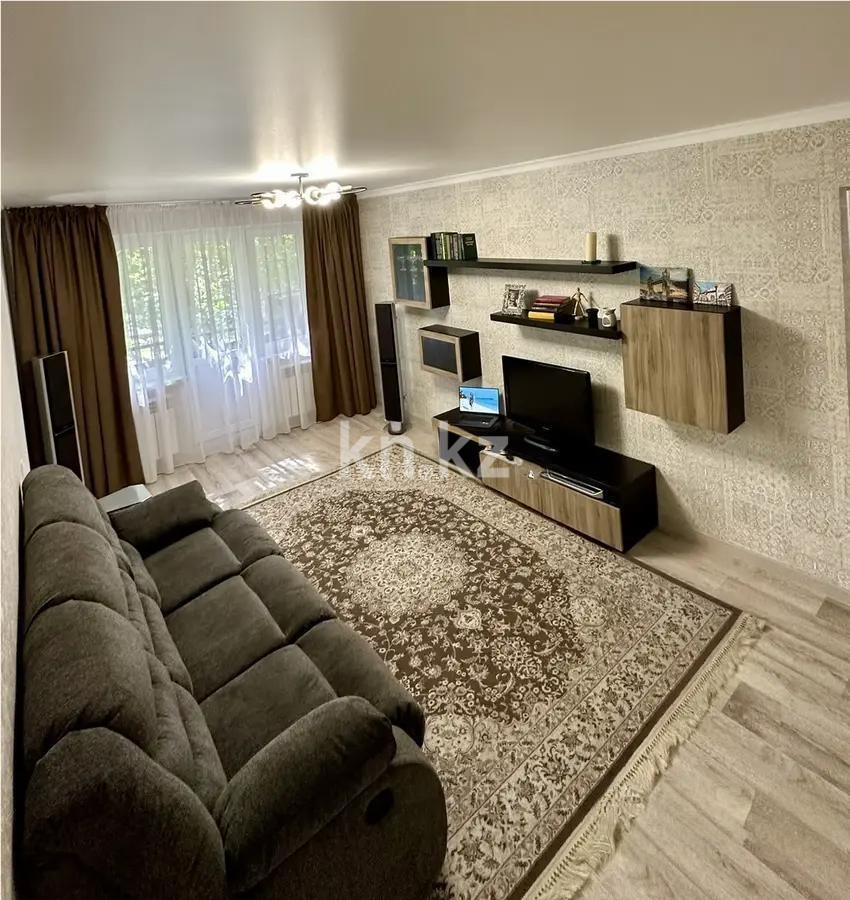 Продажа 3-комнатной квартиры, 59 м², мкр-н 10, дом  10 - Продажа квартир в Алматы фото 1 из 4