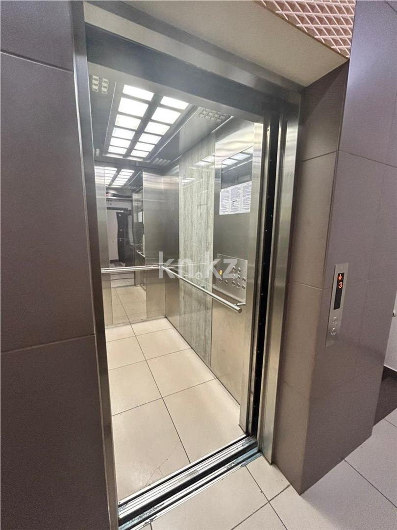 Продажа 4-комнатной квартиры, 110 м², пр. Кабанбай батыра, дом  60а/2 - Продажа  четырехкомнатных квартир в Астане фото 15 из 25