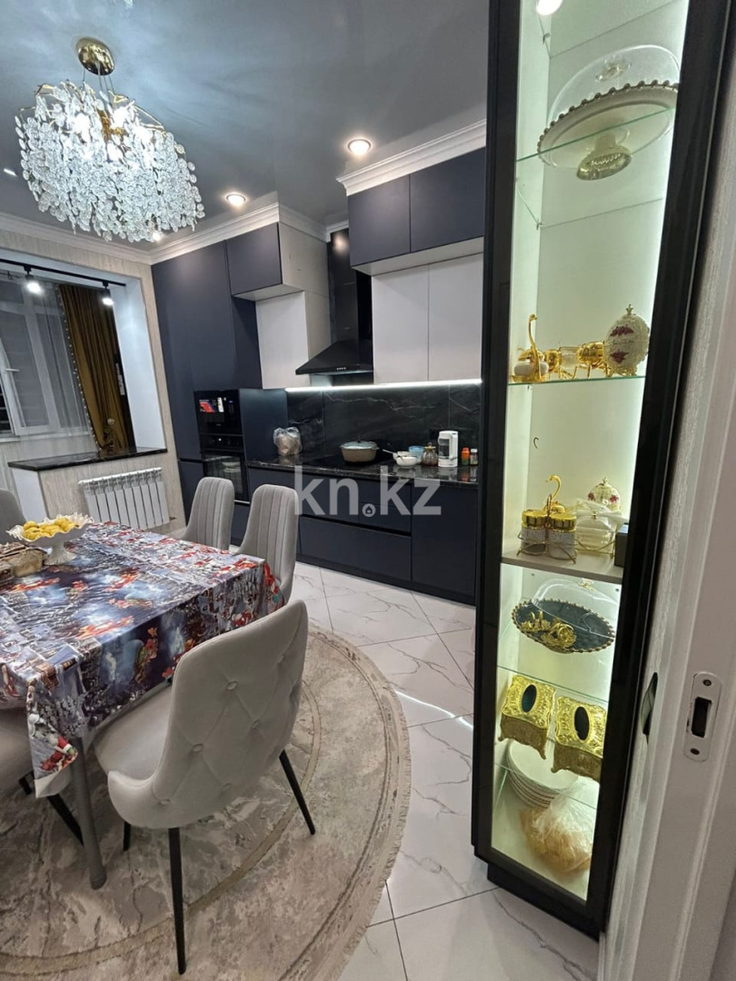 Продажа 3-комнатной квартиры, 82 м², ул. Калдаякова, дом  21 в Астане