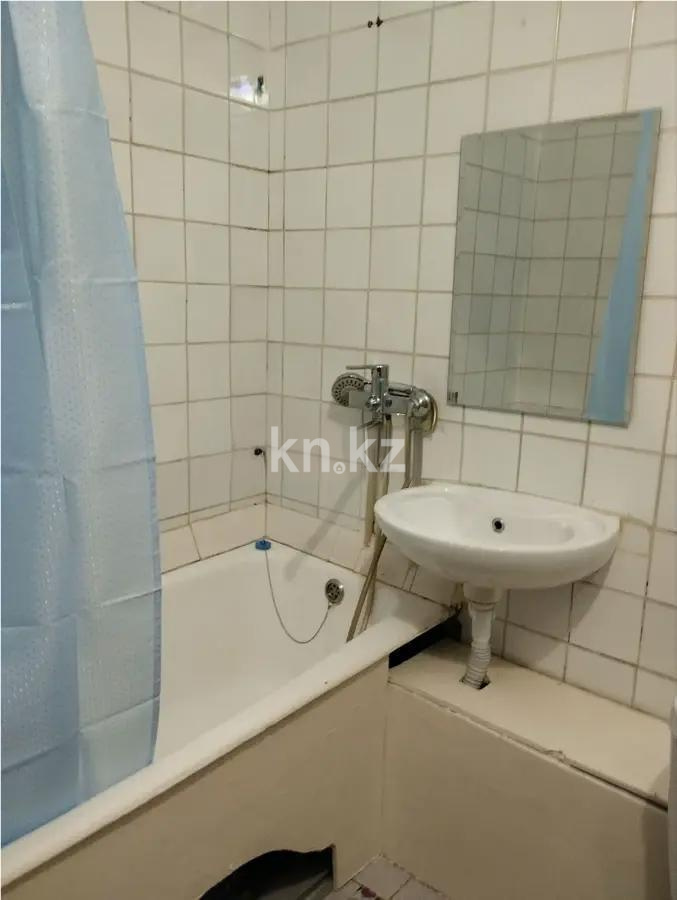 Продажа 2-комнатной квартиры, 47 м², ул. Ауэзова, дом  64/2 в Алматы - фото 4