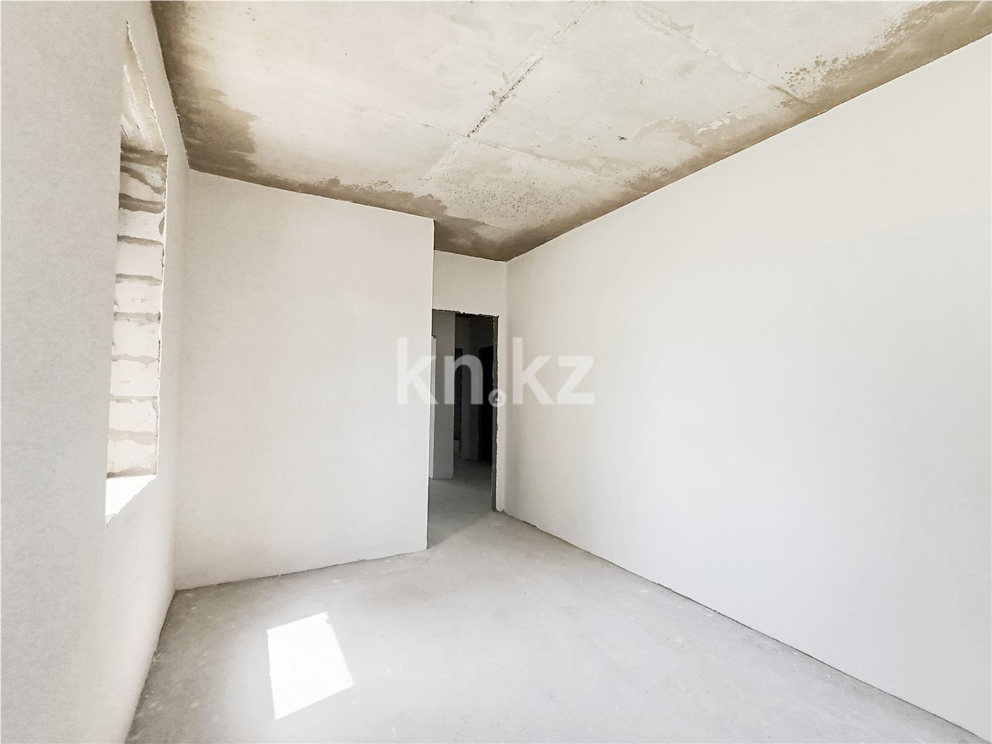 Продажа 3-комнатной квартиры, 87 м², пр. Республики, дом  23/2 в Караганде - фото 3