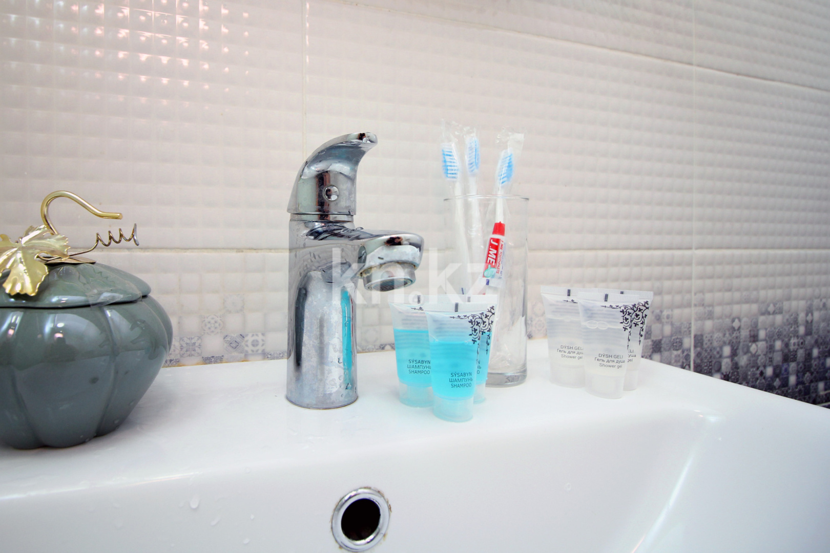 Аренда 1-комнатной квартиры посуточно, 40 м², пр. Абая, дом  109/6 - ул. Манаса - Аренда жилой и коммерческой недвижимости в Алматы фото 19 из 30