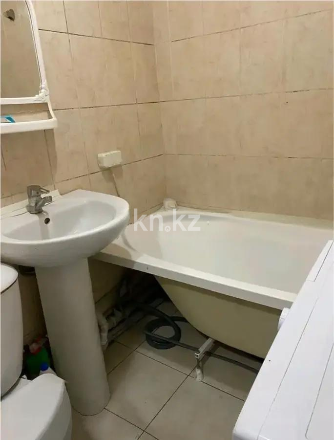 Продажа 3-комнатной квартиры, 55 м², ул. Гете, дом  4 в Астане - фото 4