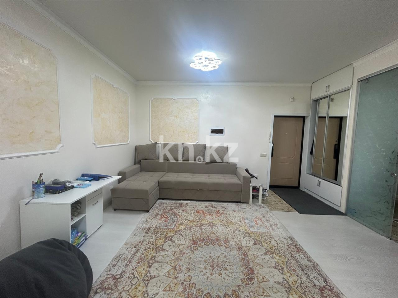 Продажа 2-комнатной квартиры, 75 м², ул. Керей, Жанибек хандар - Продажа квартир в Астане фото 1 из 15