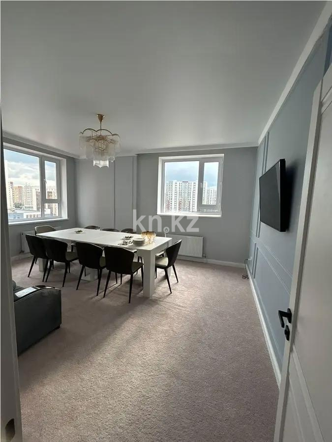 Продажа 3-комнатной квартиры, 90 м² в Астане