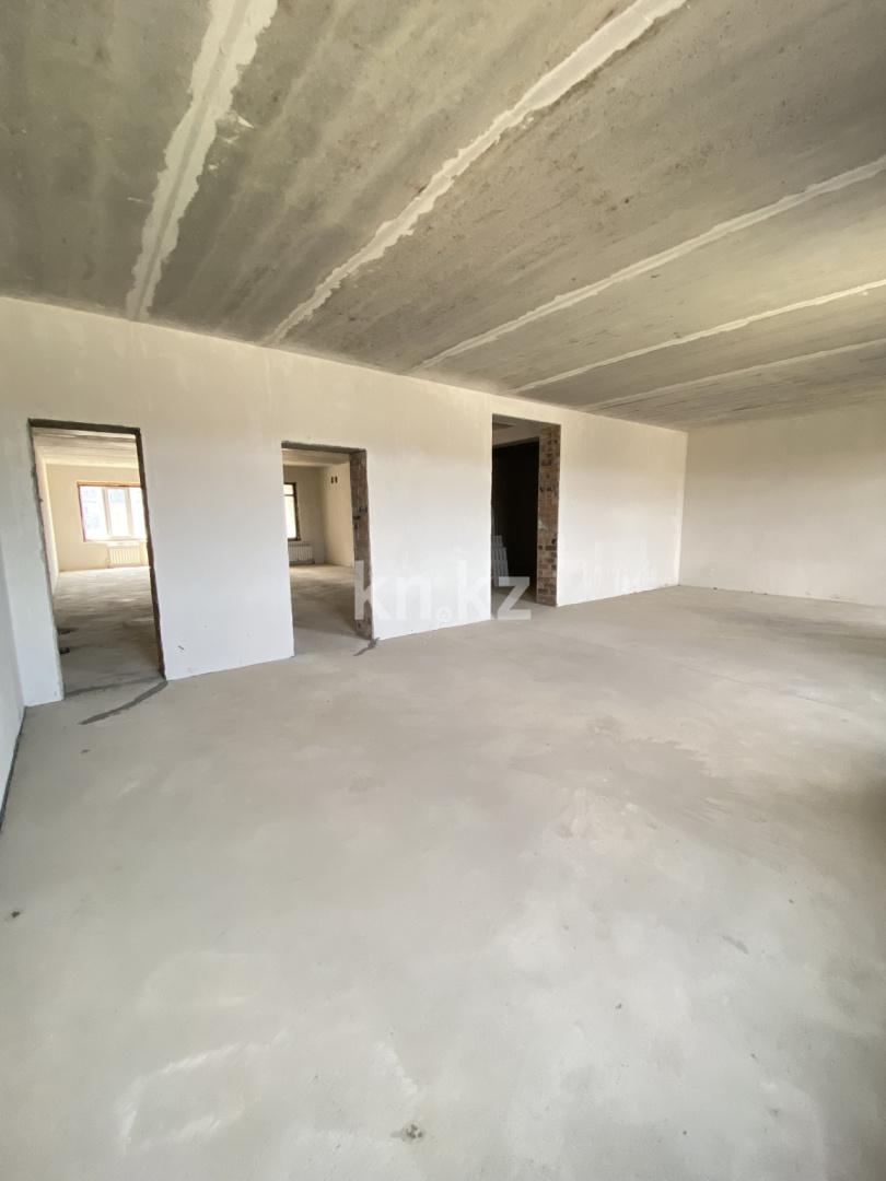 Продажа 5-комнатной квартиры, 147 м², пр. Республики, дом  49/1 - Продажа  пятикомнатных квартир в Караганде фото 17 из 24