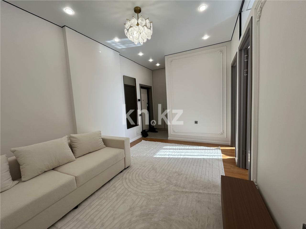 Продажа 2-комнатной квартиры, 41 м² - Продажа квартир в Казахстане фото 1 из 8