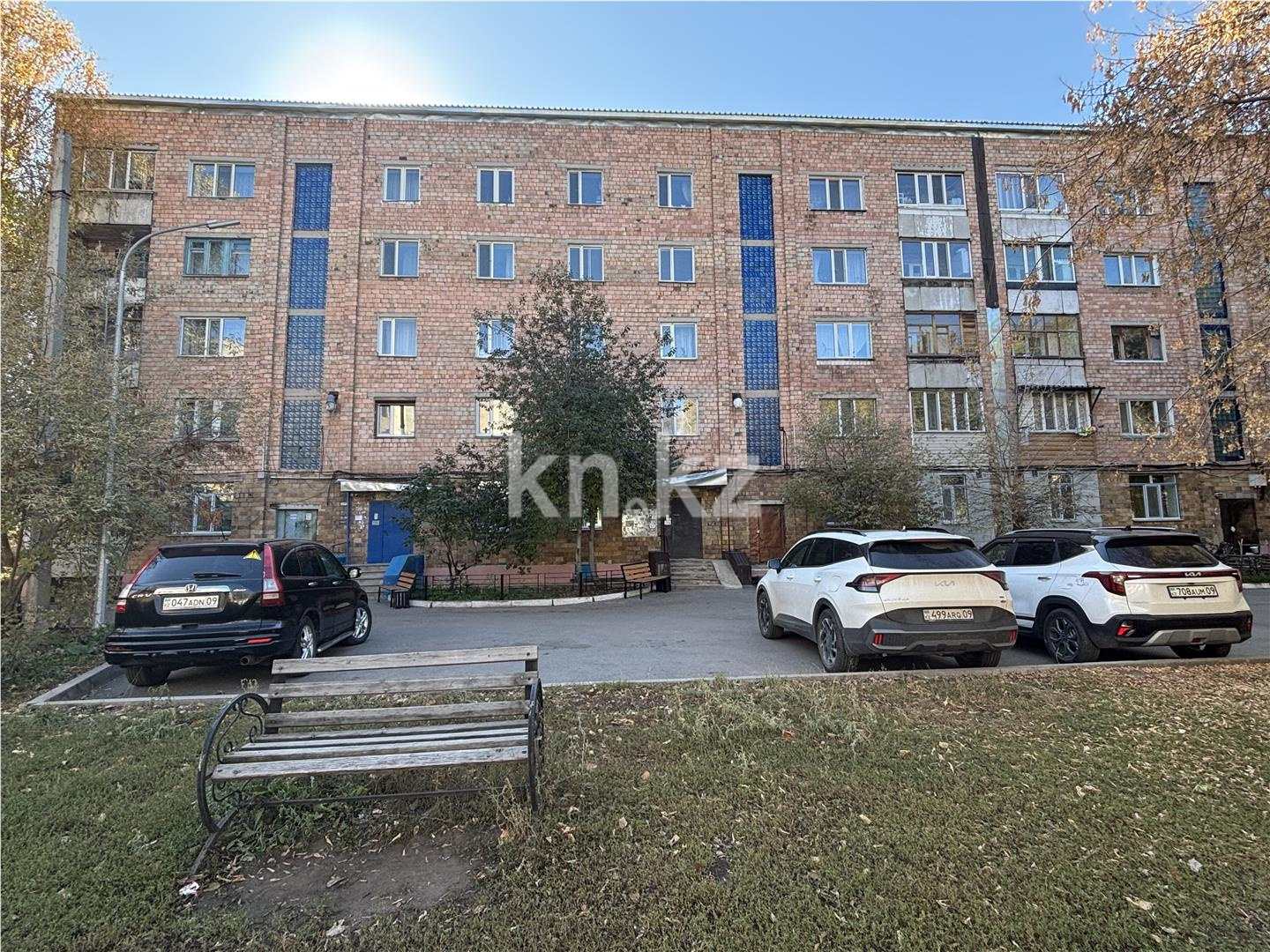 Продажа 1-комнатной квартиры, 33 м², ул. Аманжолова, дом  7 - Продажа квартир в Караганде фото 8 из 11