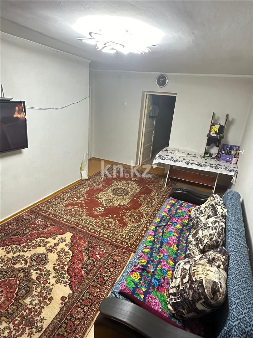 Продажа 3-комнатной квартиры, 59 м², мкр-н 6 в Караганде - фото 2