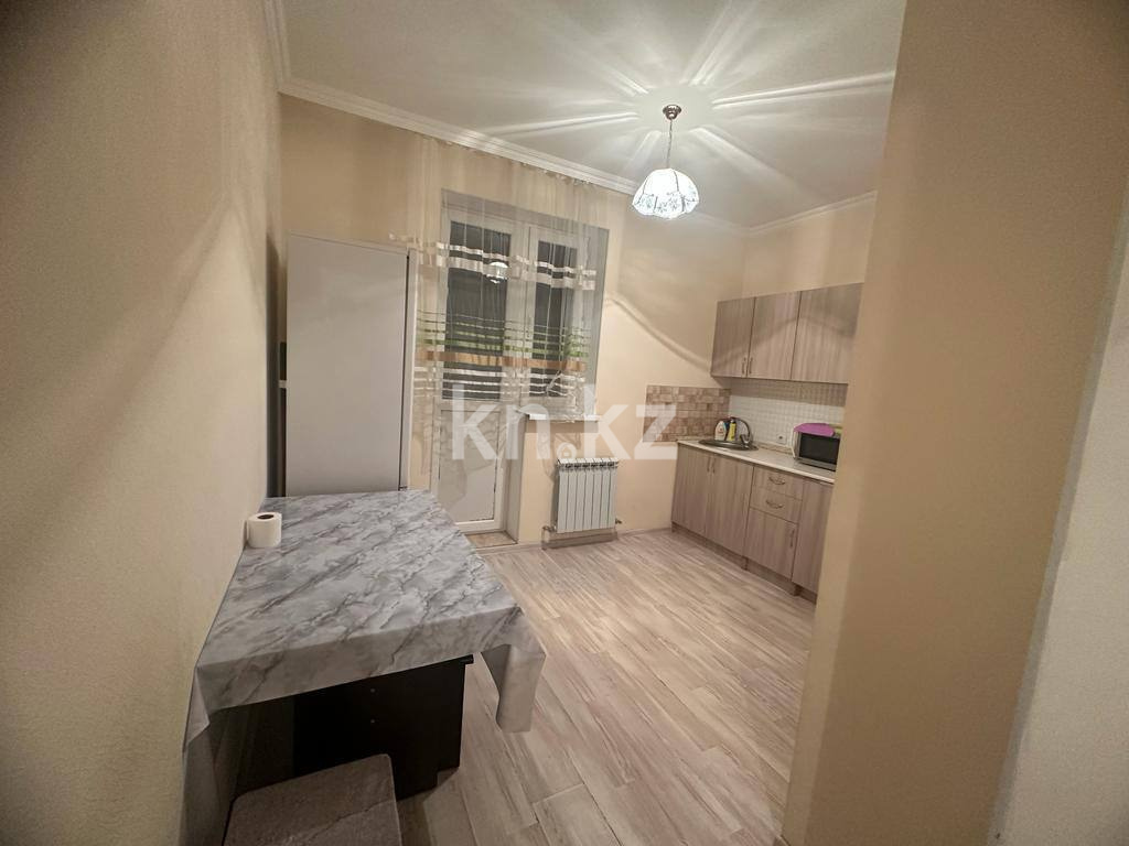 Аренда 1-комнатной квартиры, 38 м², пр. Кошкарбаева, дом  29 - Аренда квартир помесячно в Астане с фото фото 2 из 9