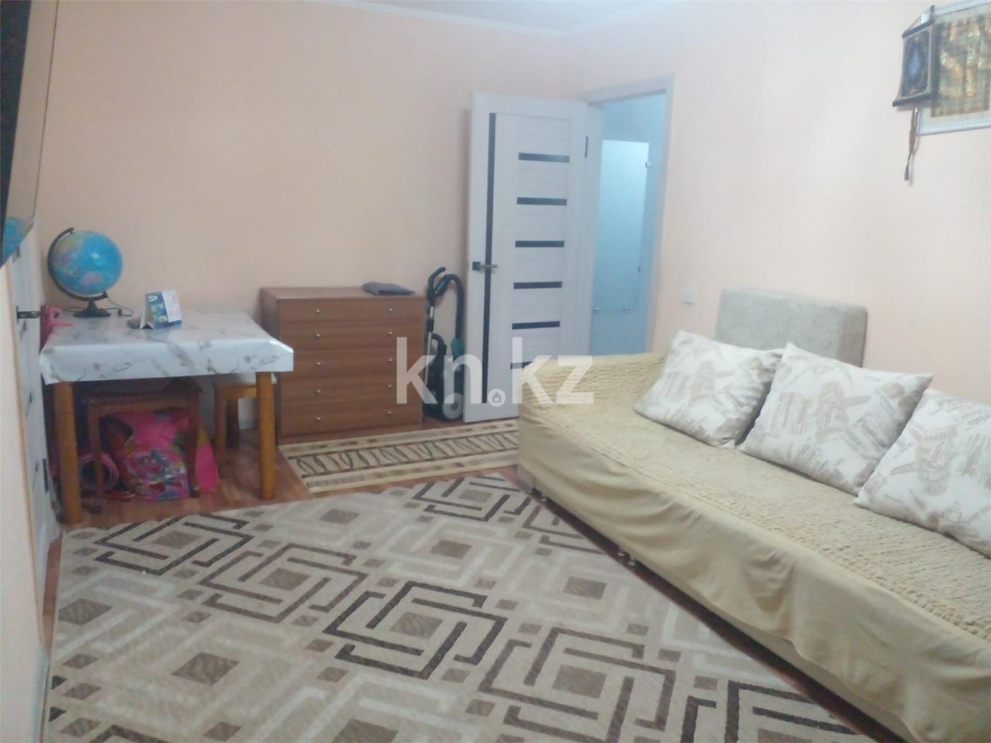 Продажа 3-комнатной квартиры, 48 м², мкр-н 19 в Караганде
