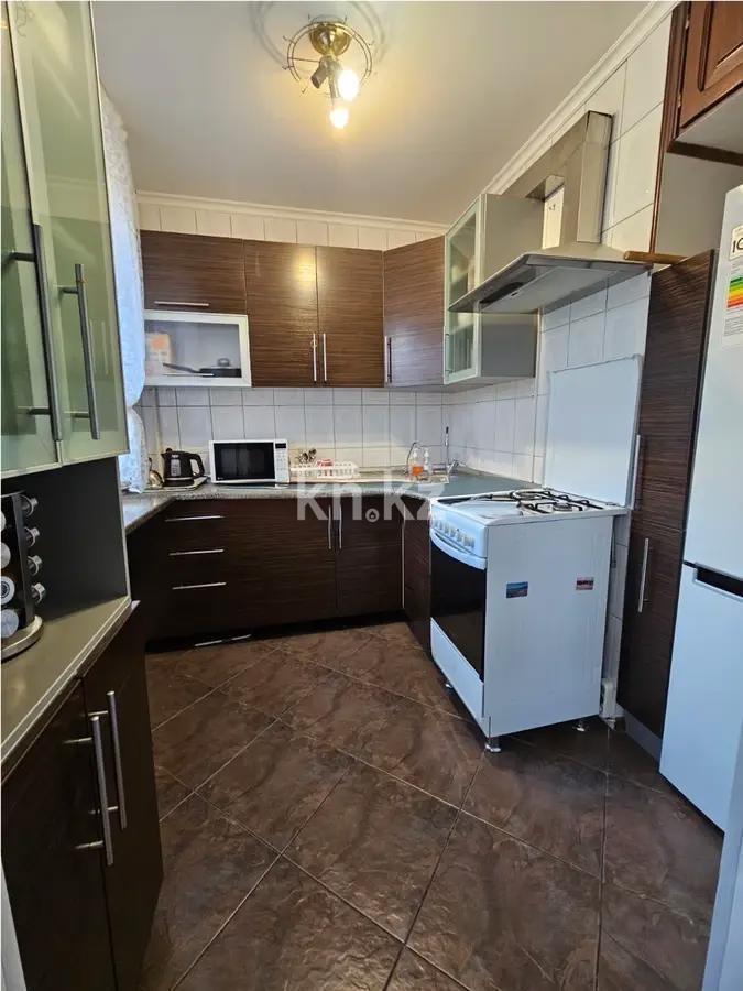 Продажа 3-комнатной квартиры, 63 м², ул. Жандосова, дом  69/2 в Алматы - фото 2