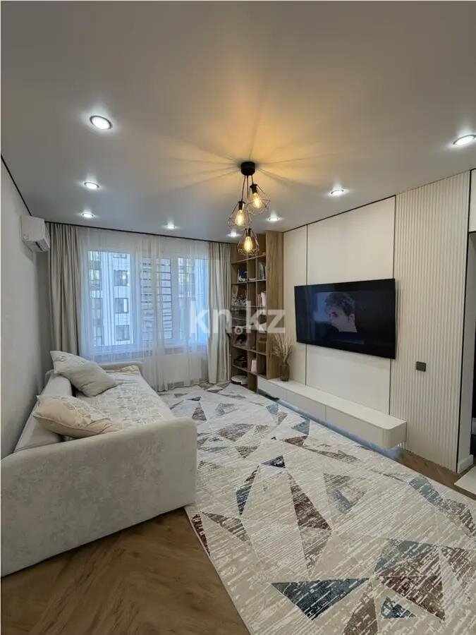 Продажа 1-комнатной квартиры, 37 м² в Астане